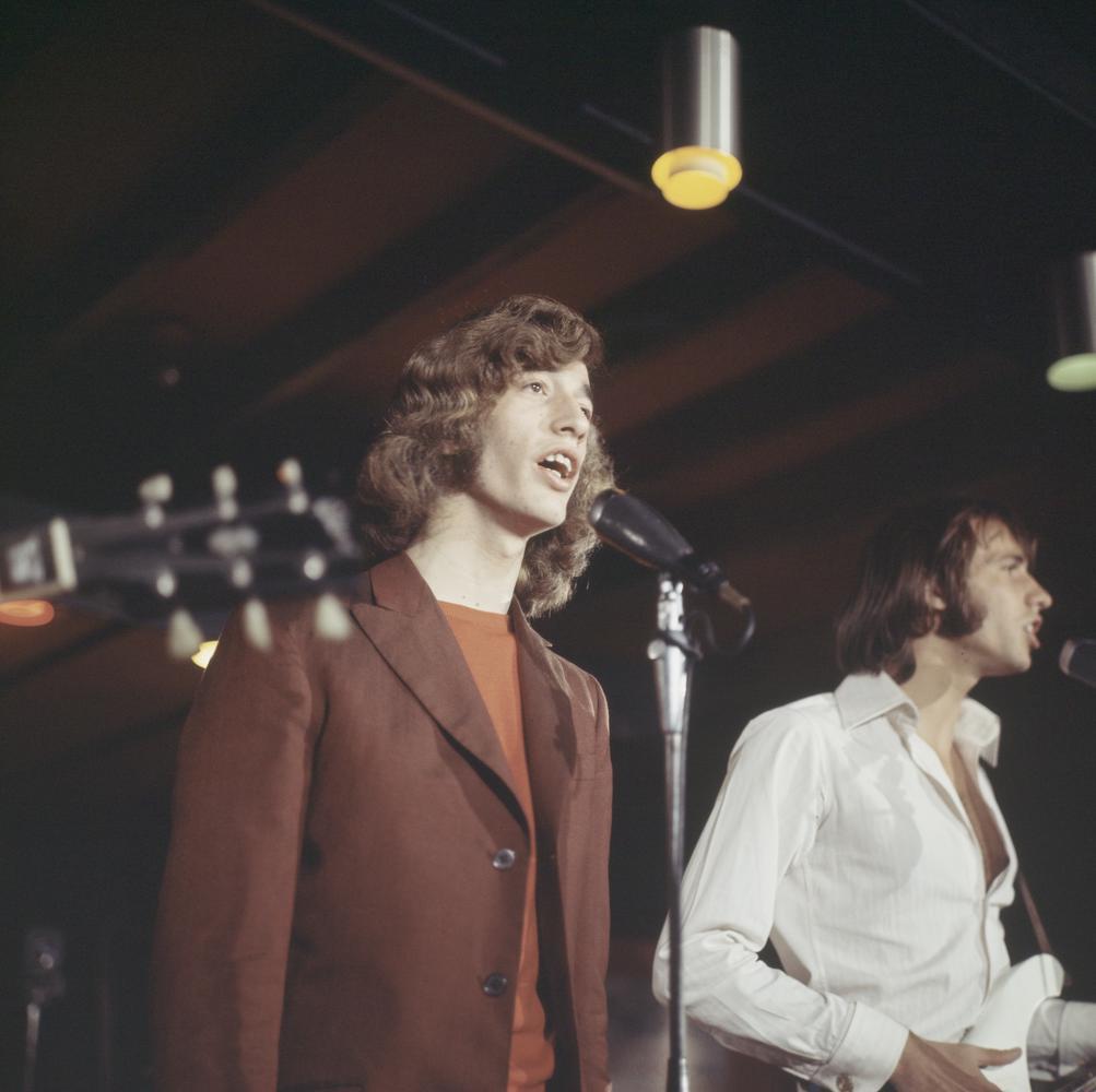 BEE GEES - Robin Gibb, Maurice Gibb