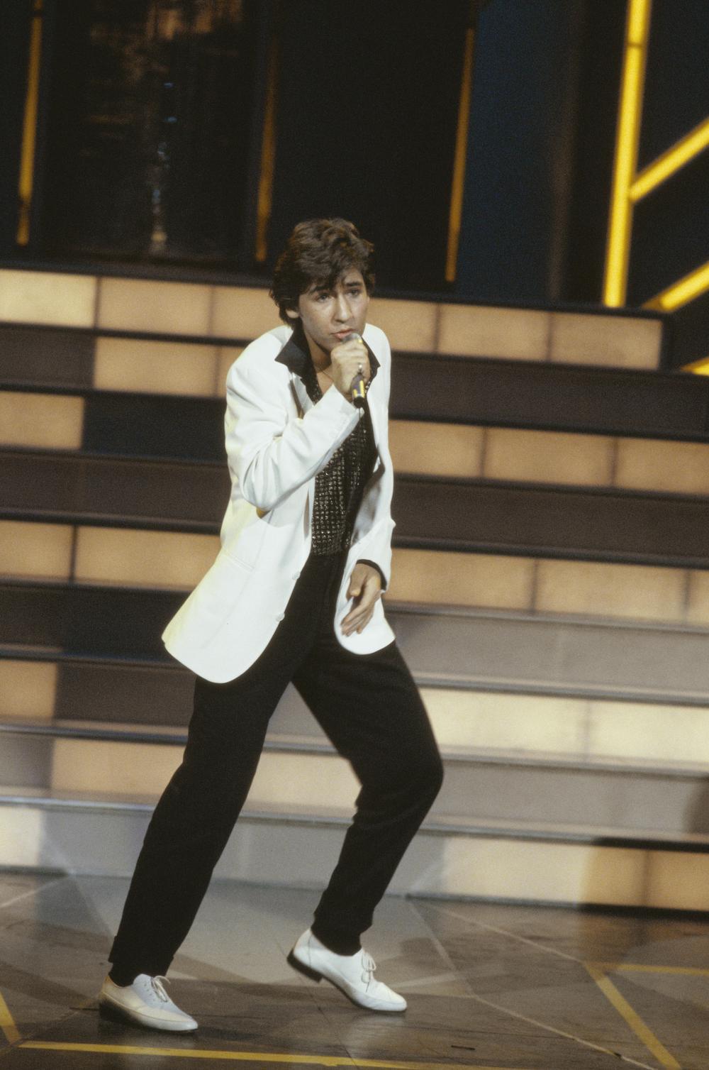 SOUNDMIXSHOW - Elvis Presley'; René Shuman