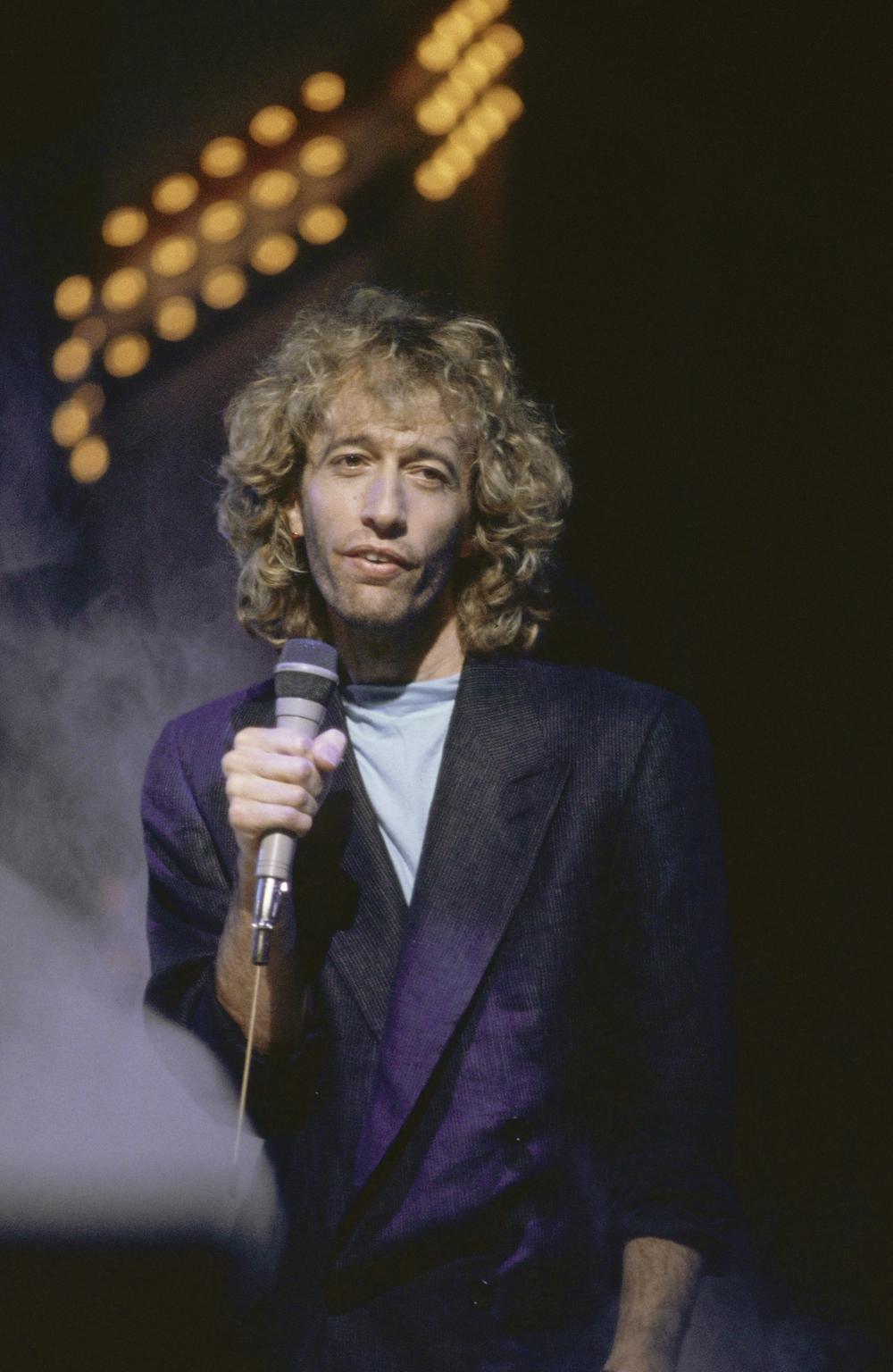 STERRENSHOW - Robin Gibb