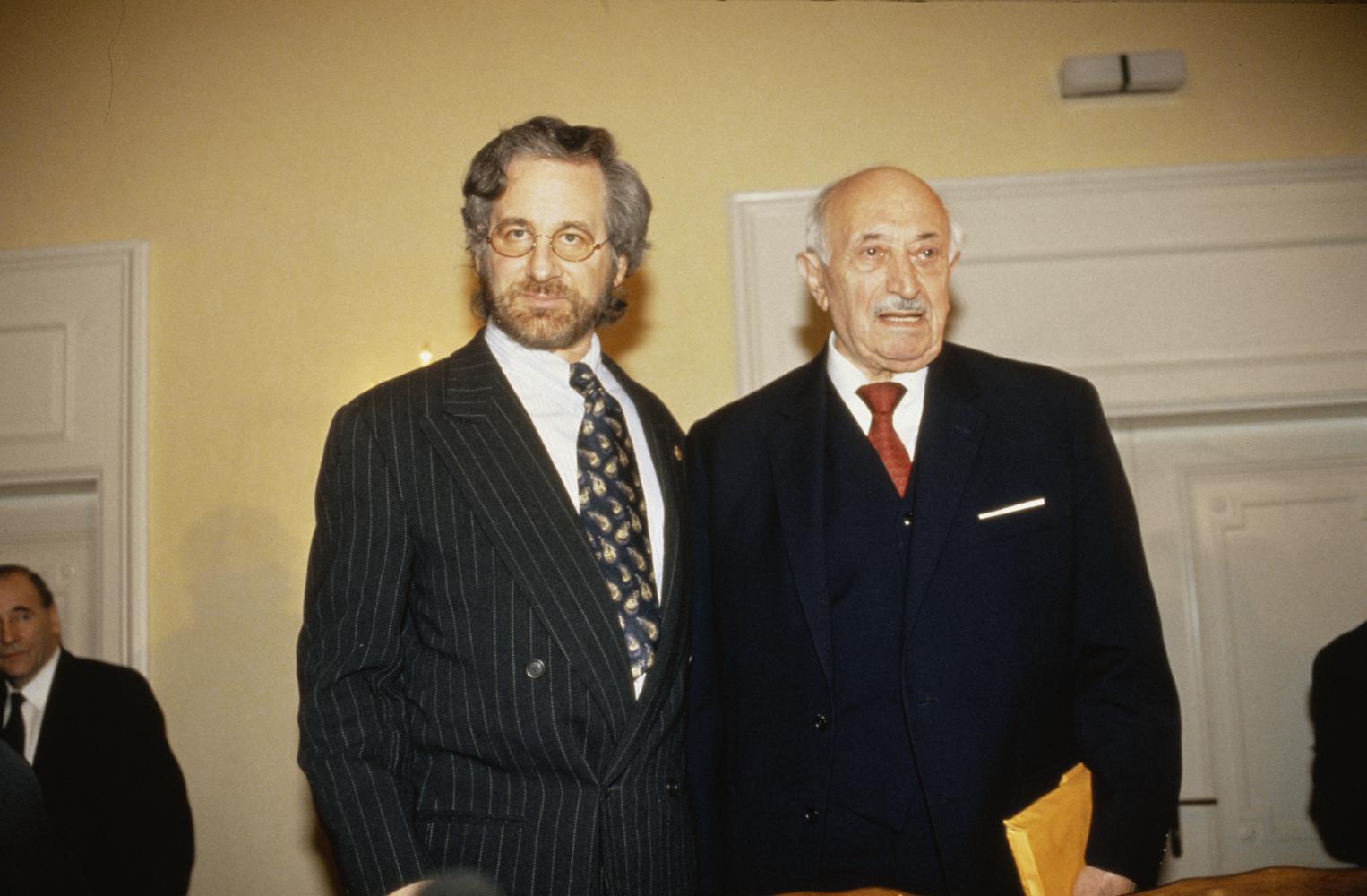 Kippa - overige foto's Reeks 2 - Steven Spielberg; Simon Wiesenthal